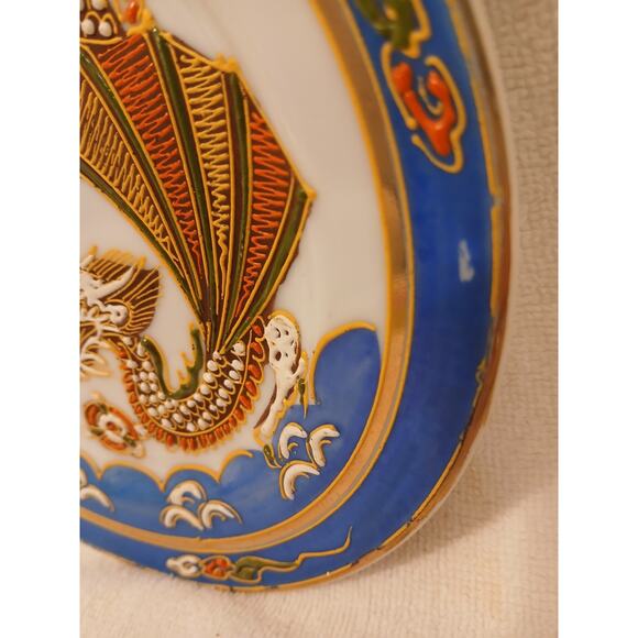 Japanese Moriage Hand Painted Dragonware 7.5" Plate Blue Band 3D Dragon & Flame - Picture 14 of 16